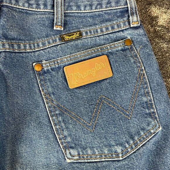 Vtg Wrangler 13MWZ Men's Jeans 33X38 (31X37) Blue Denim Jeans Made In USA - Picture 11 of 12